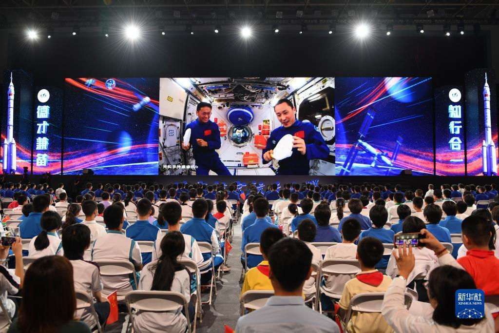 电子老虎机pt游戏试玩